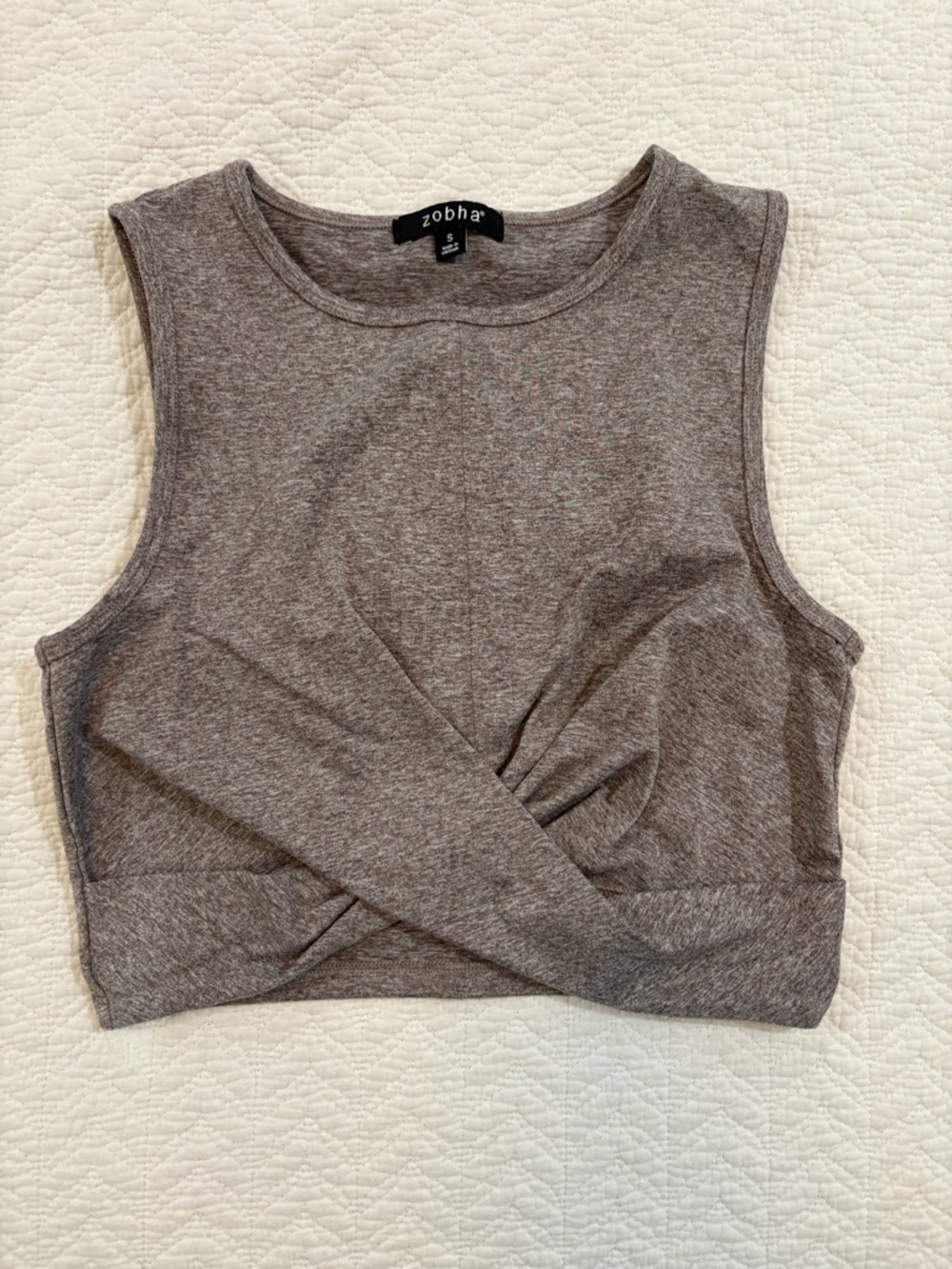 Aura Teal Ribbed Tank + Zobha Gray Crop Top + Sage Athletic Shorts by Old Navy - Picture 3 of 8